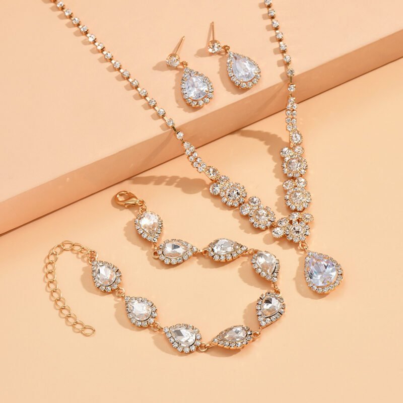 Bridal wedding jewelry set three-piece bright diamond zircon angel teardrop necklace earrings bracelet