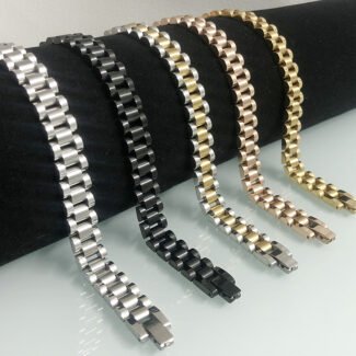 Luxury Stainless Steel Chain Bracelet for Men and Women - Sleek and Stylish Design